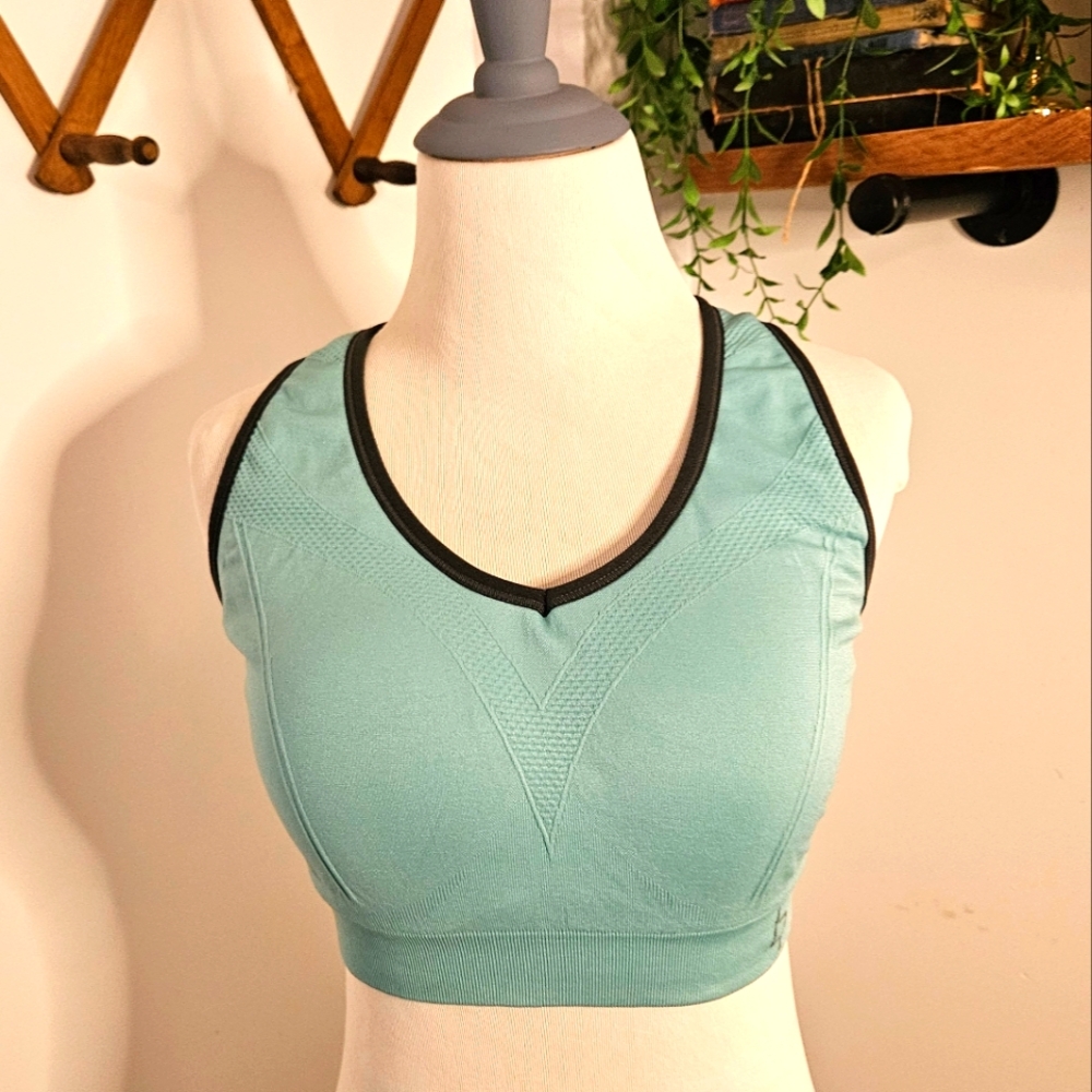 Sport Essentials XXL Fittin Sports Bra Racerback Large Breasts Green Gray